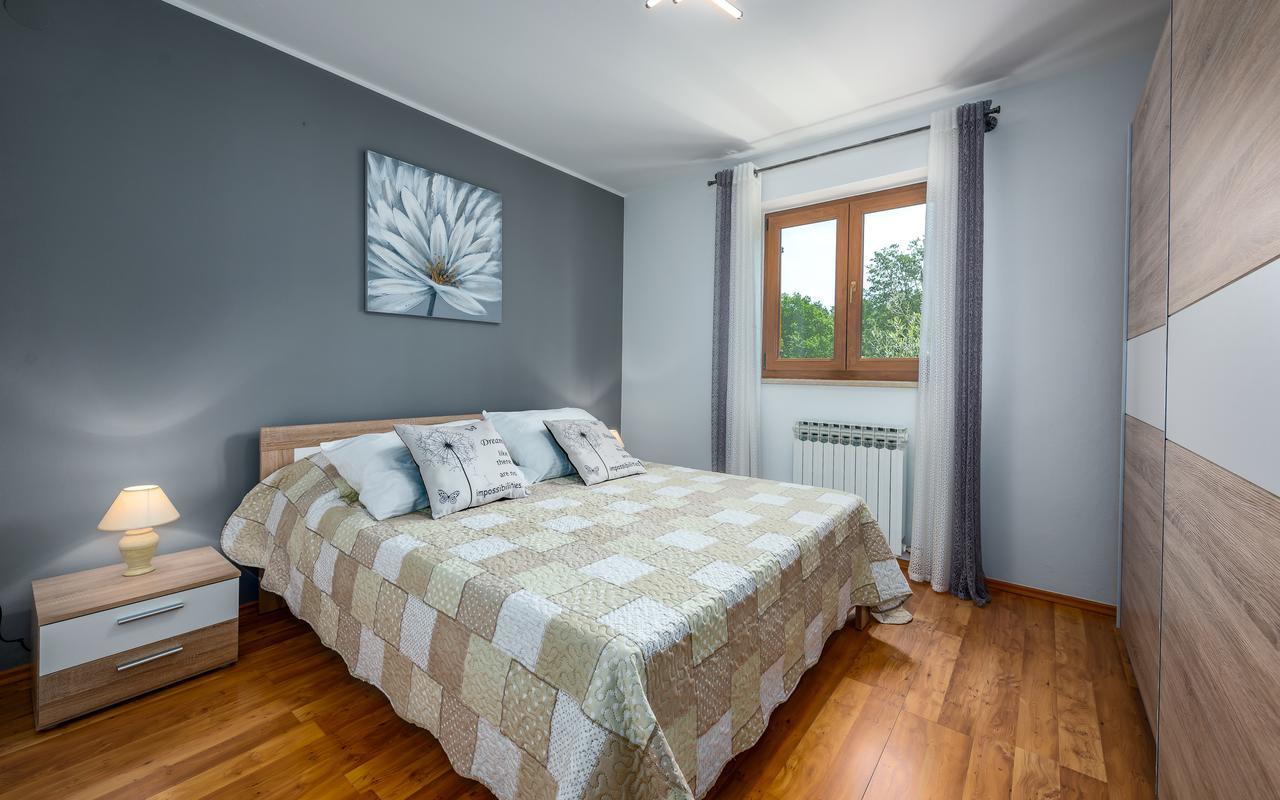 Villa Krizanci Žminj Exterior foto